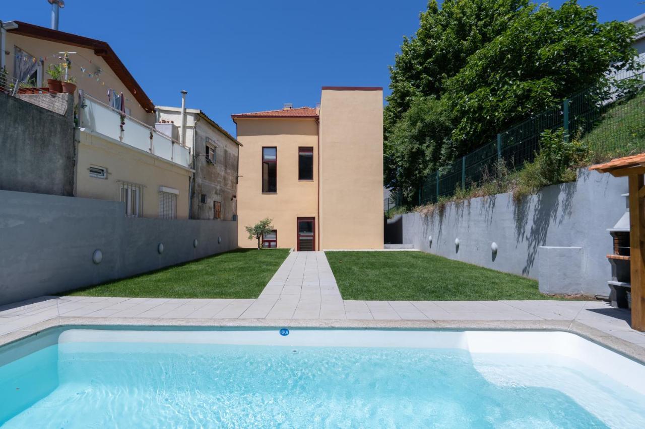 Sunny Bright Duplexes & Pool By Host Wise ヴィラ・ノヴァ・デ・ガイア エクステリア 写真