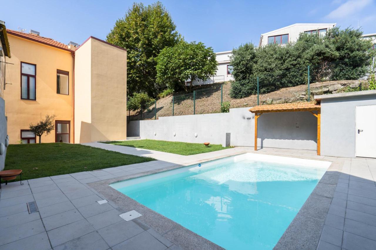 Sunny Bright Duplexes & Pool By Host Wise ヴィラ・ノヴァ・デ・ガイア エクステリア 写真