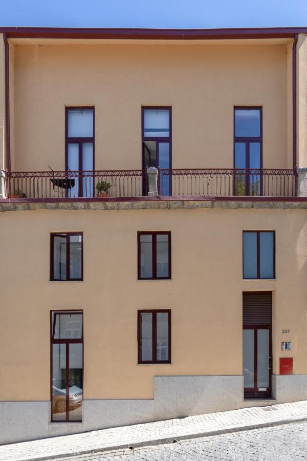 Sunny Bright Duplexes & Pool By Host Wise ヴィラ・ノヴァ・デ・ガイア エクステリア 写真