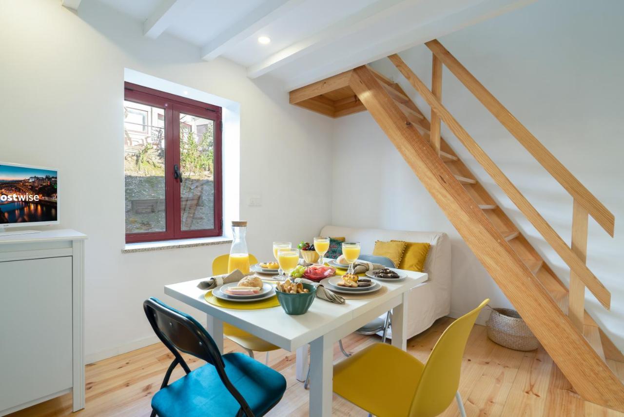 Sunny Bright Duplexes & Pool By Host Wise ヴィラ・ノヴァ・デ・ガイア エクステリア 写真