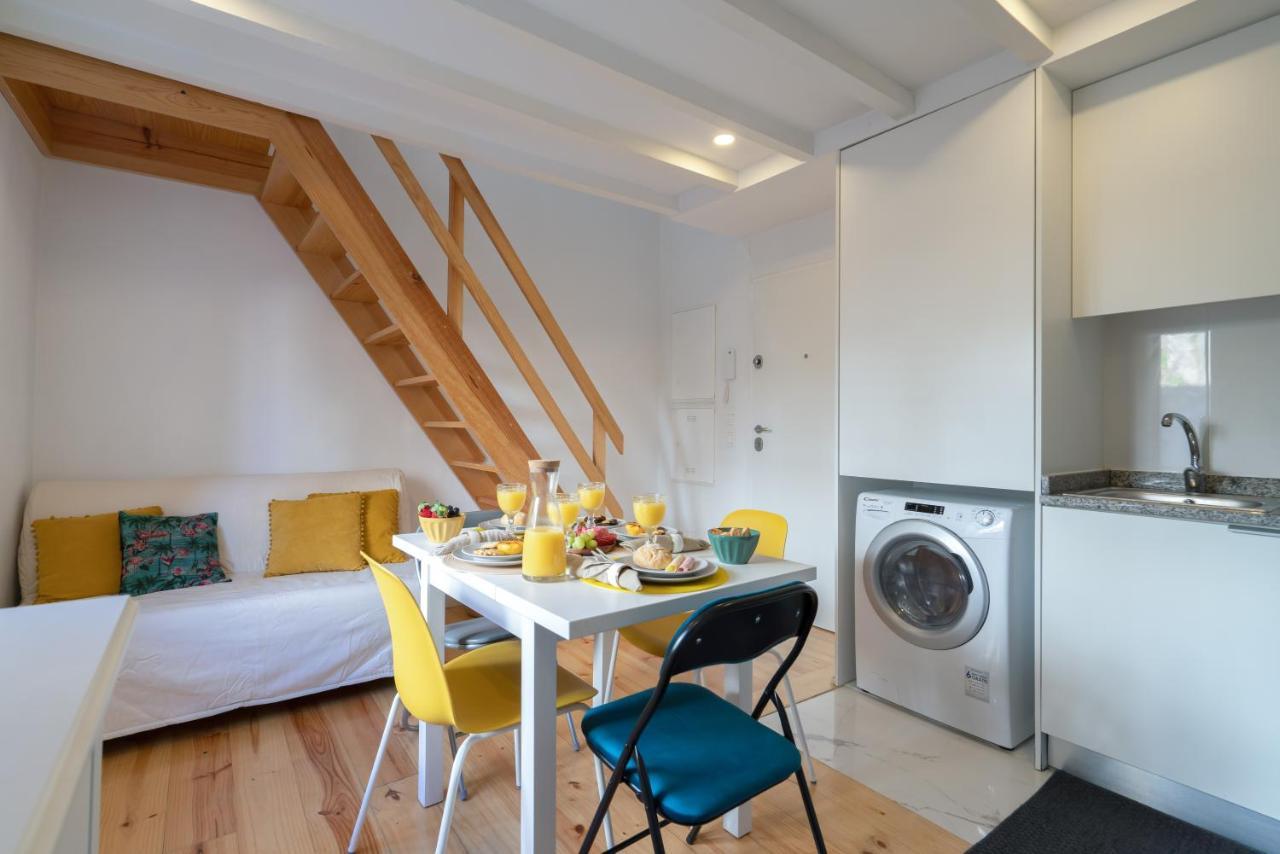 Sunny Bright Duplexes & Pool By Host Wise ヴィラ・ノヴァ・デ・ガイア エクステリア 写真